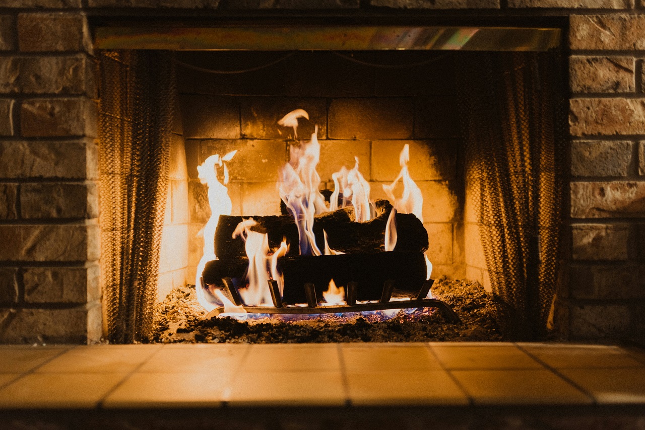 Winter Fireplace Safety Tips from the Experts